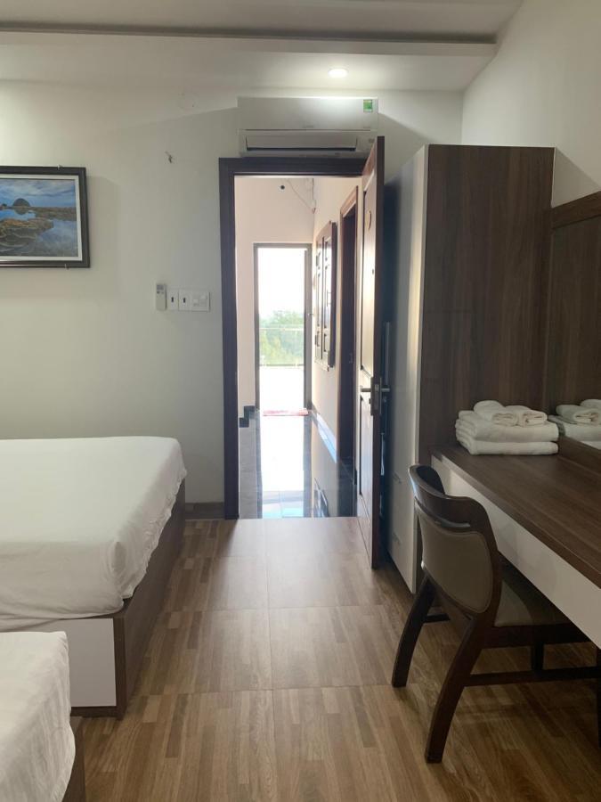 Minh Hoang Hotel Туихоа Экстерьер фото