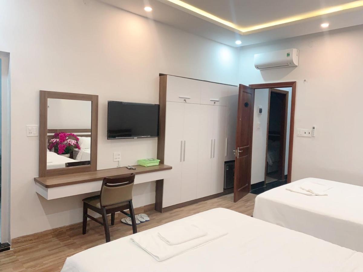 Minh Hoang Hotel Туихоа Экстерьер фото