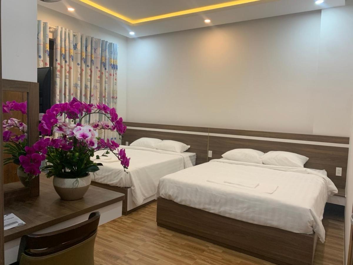 Minh Hoang Hotel Туихоа Экстерьер фото