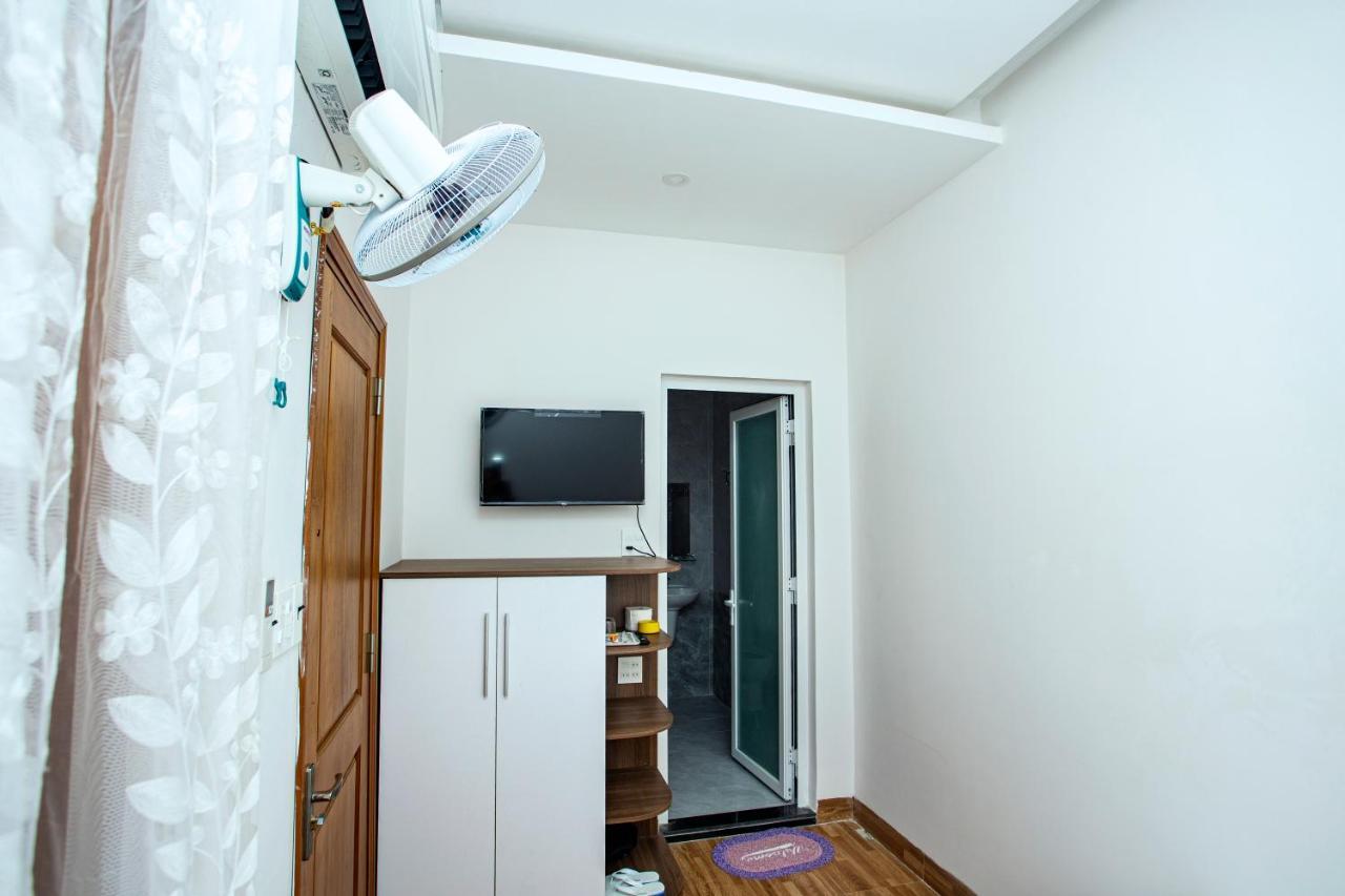 Minh Hoang Hotel Туихоа Экстерьер фото